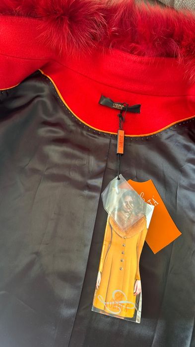 Продам пальто 15000тг