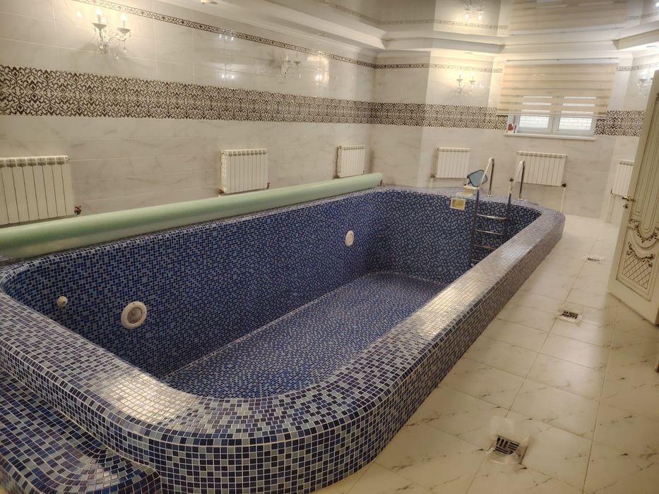 Продам дом за тойота центром