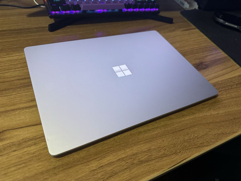 Microsoft Surface laptop 3 i5 10gen 2K Экран, сенсорный
