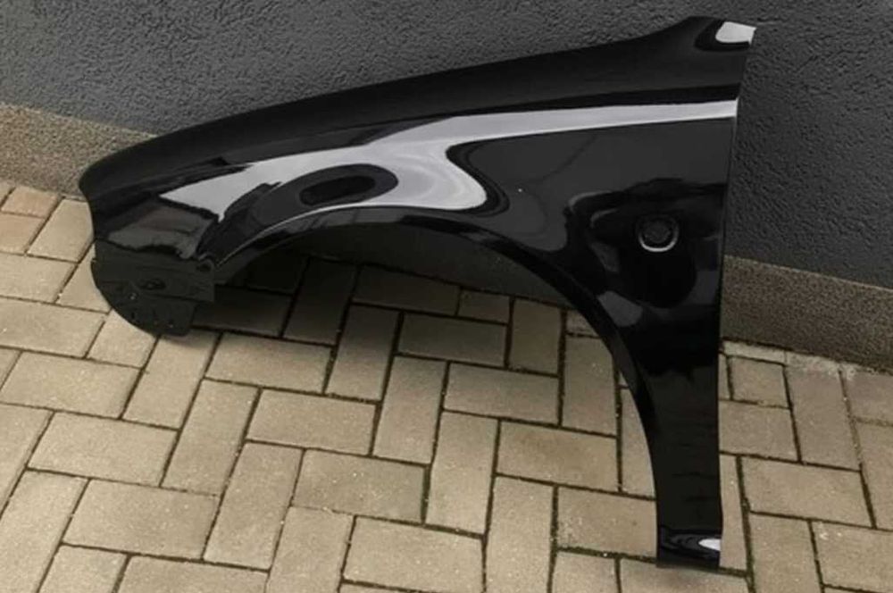 Aripa Fata Stanga Skoda Octavia 1/I 1998-2007 Vopsita Negru