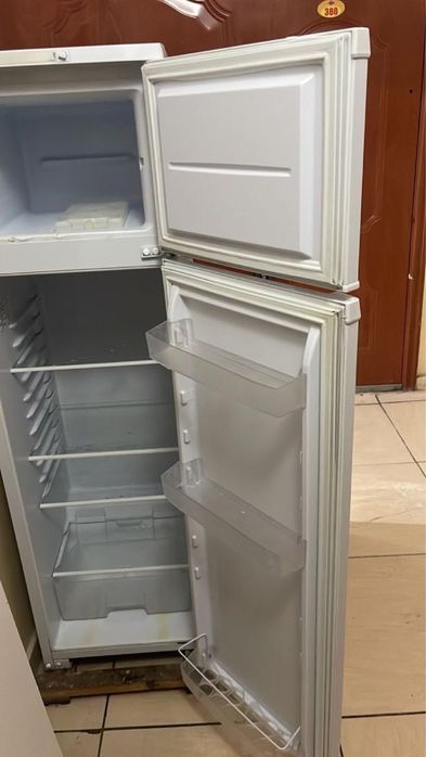 Холодильник хорошем состаянии )