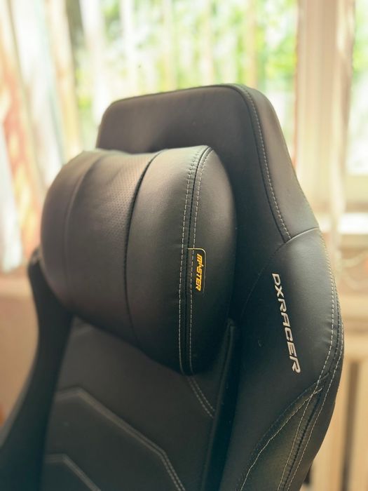 Продам игровое кресло