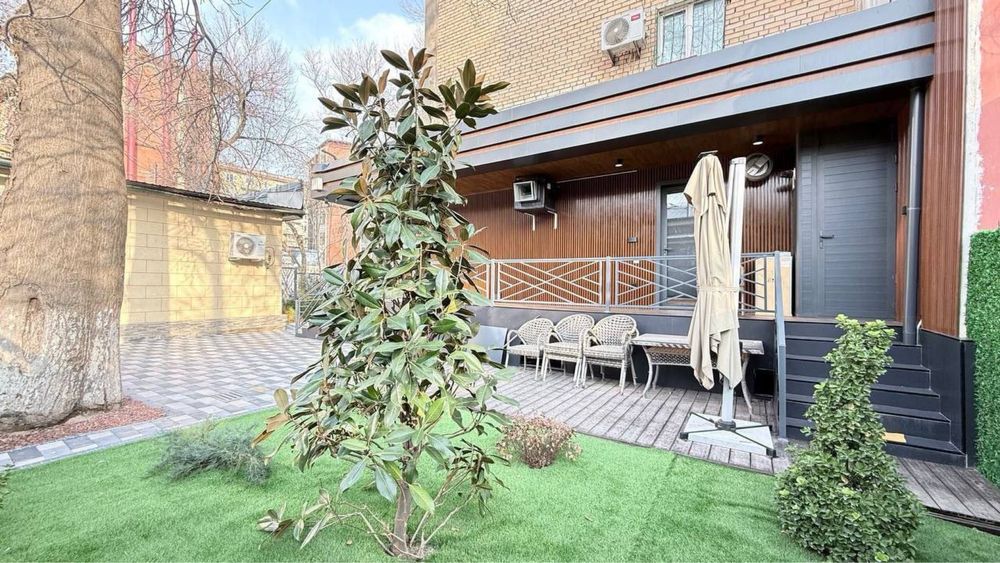 Продажа комерческое помешение на Ц-2 рынок Алайский