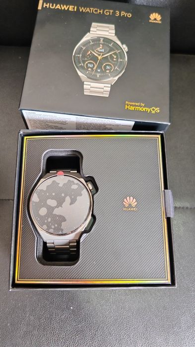 Huawei watch GT3 pro titanium