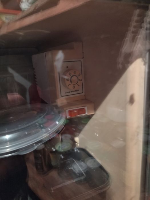 Холодильник витрина продаётся