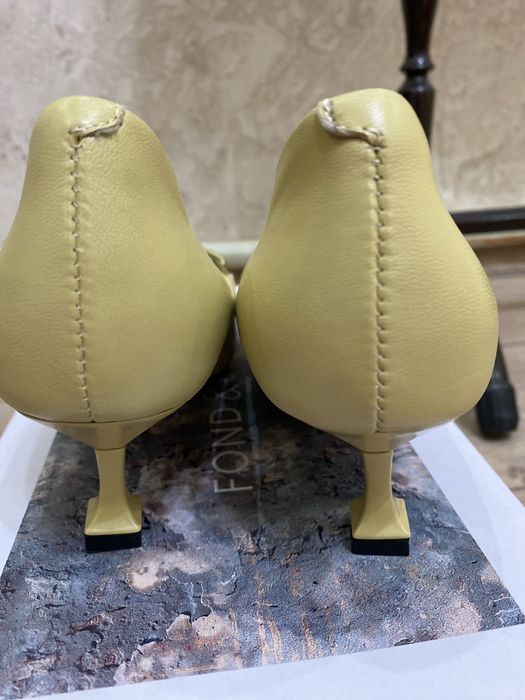 Продам обувь