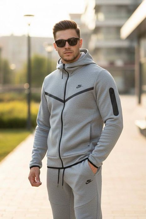 Мъжки спортни екипи Nike