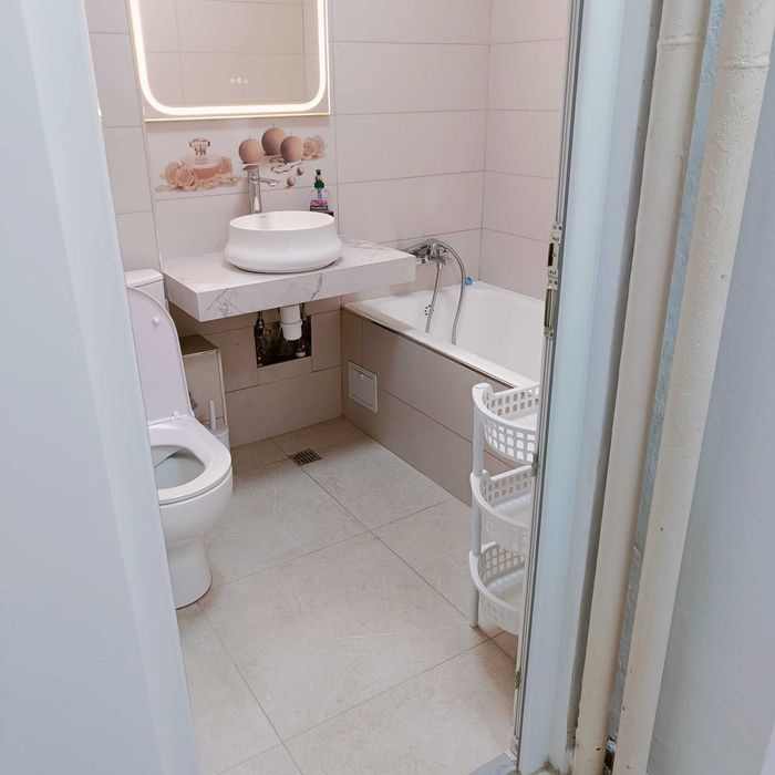 Inchiriez apartament 2 camere vedere Cismigiu