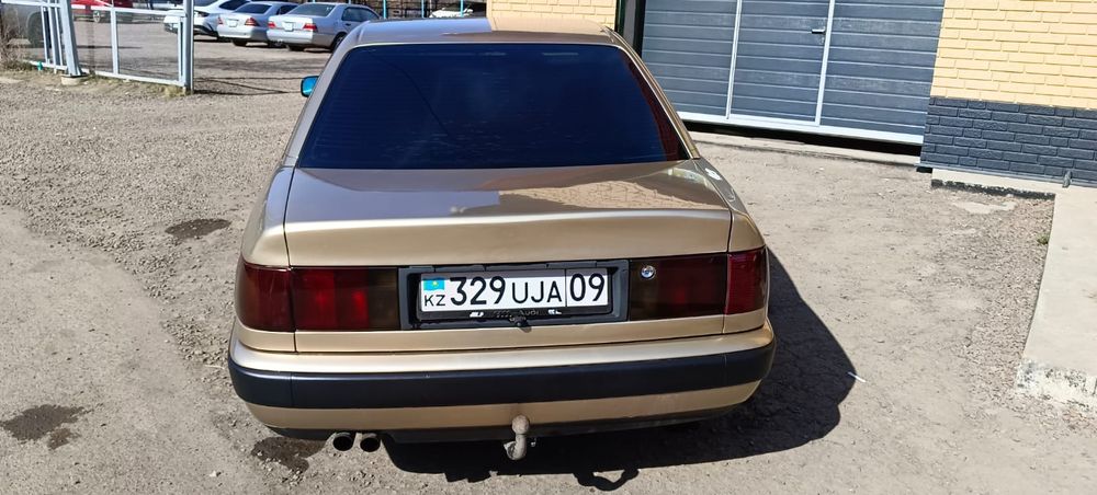 Продам Ауди 100 с4