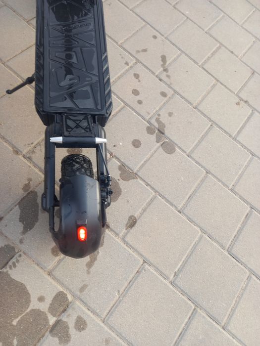Trotinete electrice Hugoo G2 Pro