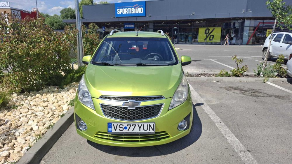 CHEVROLET Spark