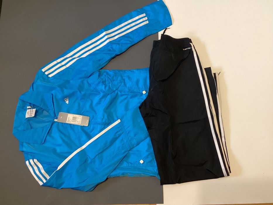 Спортивный костюм  женский Adidas фирменный. Хит продаж .