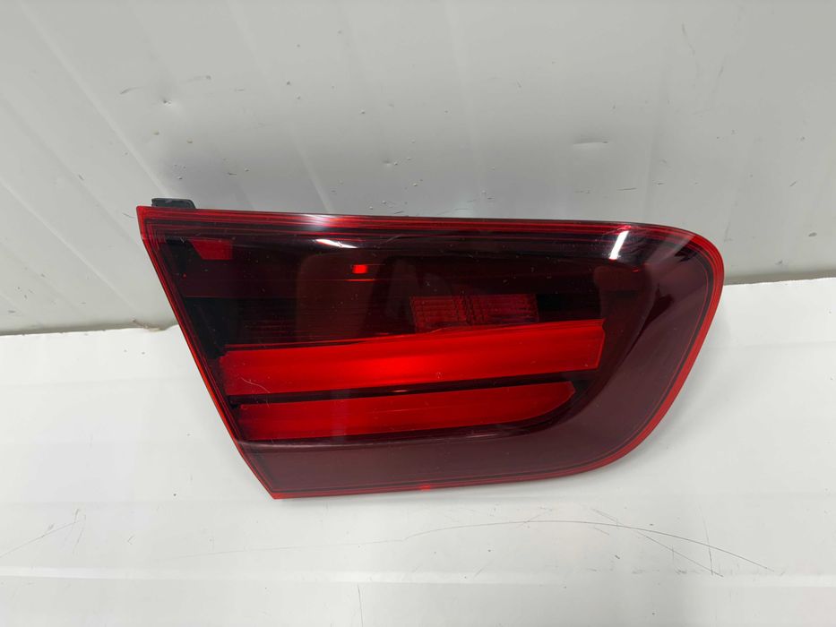 Ляв вътрешен стоп БМВ Ф20 Фейслифт Затъмнен Black Line