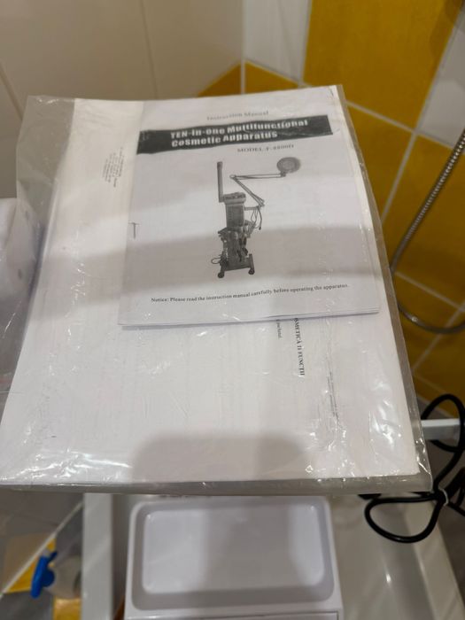 Vand Combina Cosmetica Profesionala