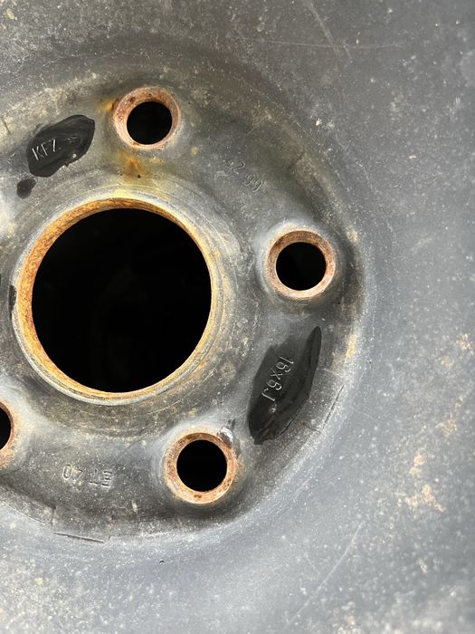 Дискт на ауди с-4. А-6. 16-диаметр.