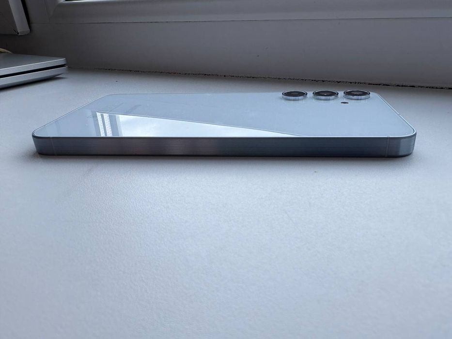 Продам Samsung a55 5G