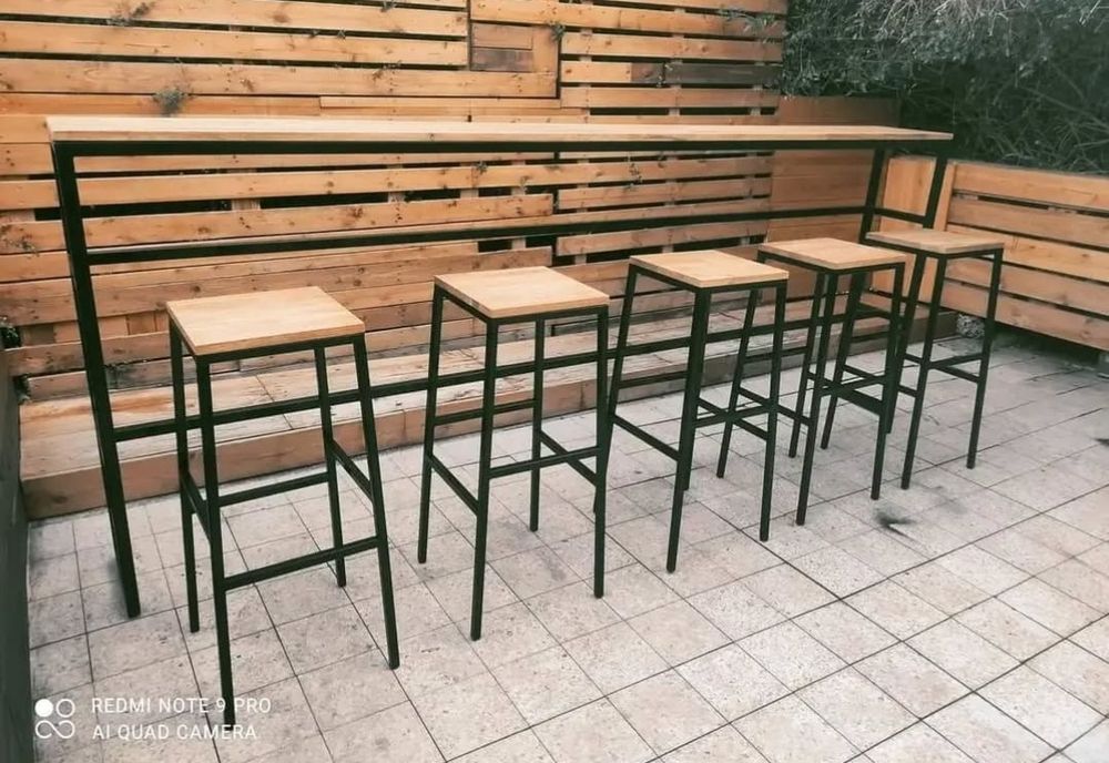 Дизайнерски бар столове