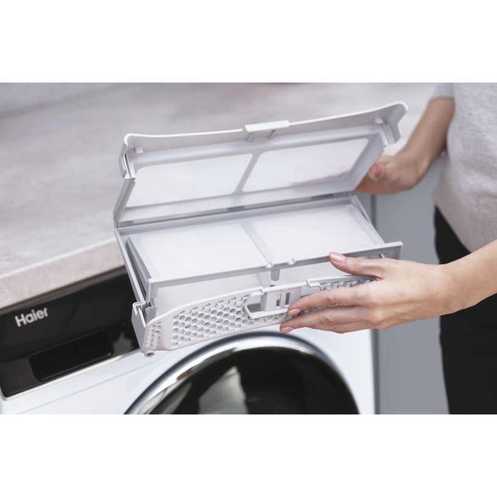 Нова 10 кг инверторна сушилня с термопомпа Haier HD100-A2979NU1-S