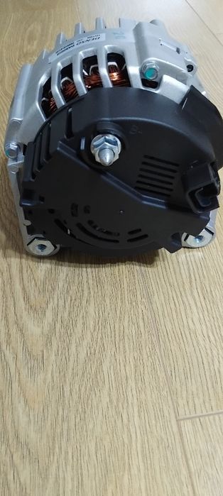 Alternator Denso ,compatibil Renault,Nissan. cod Dan 3025.Nou,120A .Pr
