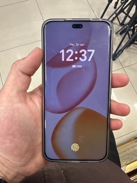 HONOR 400 pro Srochni sotiladi