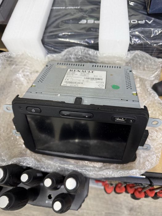 Medianav Navigatie Originala Dacia
