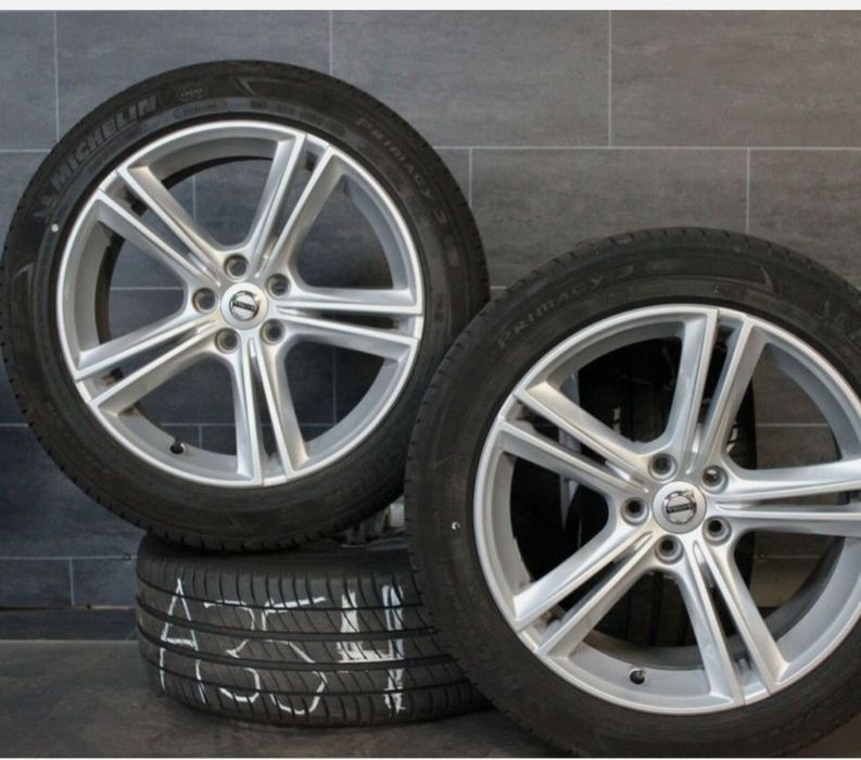 Jante Volvo R18 stare perfecta cu anvelope michelin