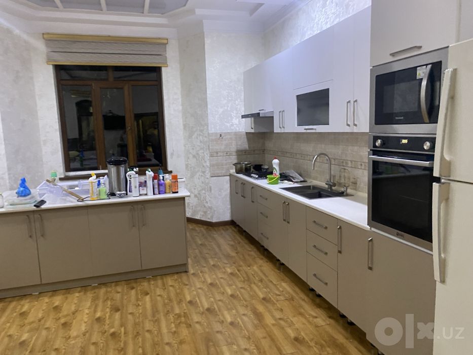 Srochna Katta Xasanboydan 6 sotixli hovli sotiladi
