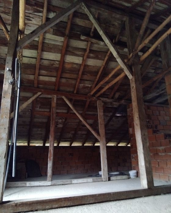 Продава къща в с.Бабино общ.Бобов дол