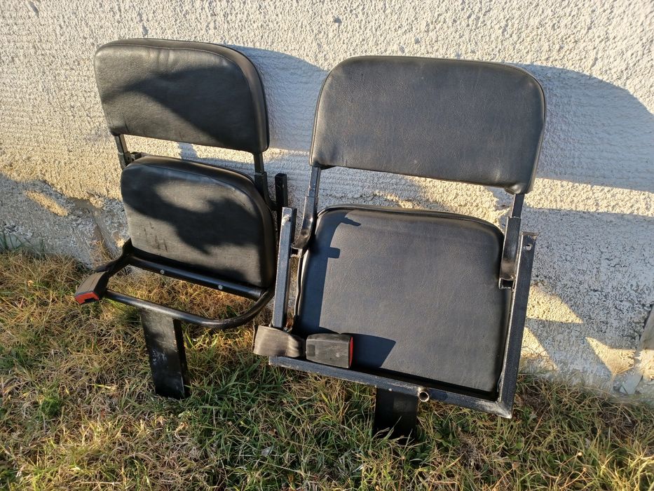 Допълнителни седалки за пикапи, бусове и др.МПС с колани