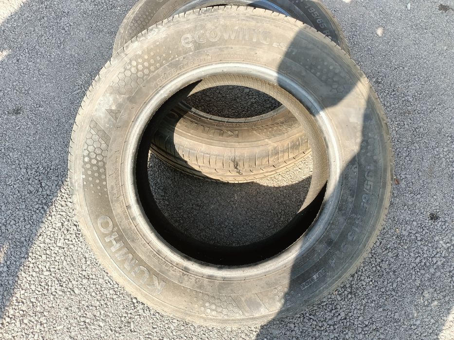 Продам летние шины 2 шт