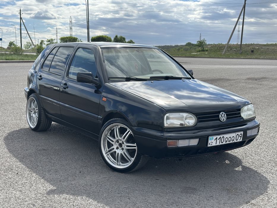 Продам GOLF 3 1.8