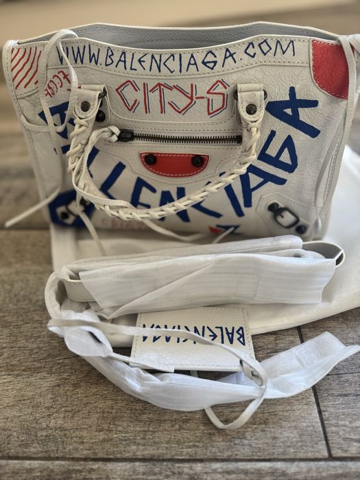 Дамска чанта Balenciaga