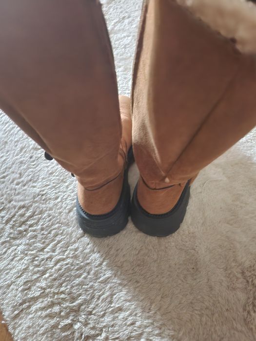 Дамски зимни ботуши