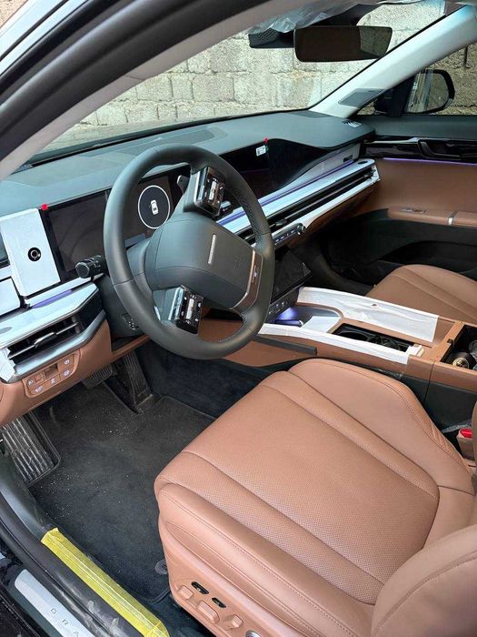 Hyundai Grandeur 2026 full Black pianou
