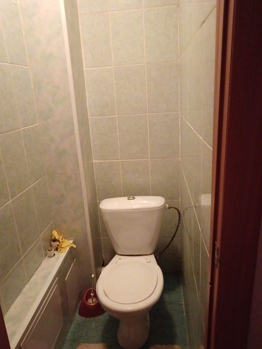 Сдам 2 комн квартиру.