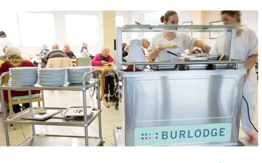 Burlodge masa de servire cu dulap de regenerare