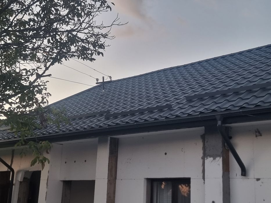 Meseriaș acoperisuri BILKA jgheaburi dulgherie in 
domeniul
Acoperisur