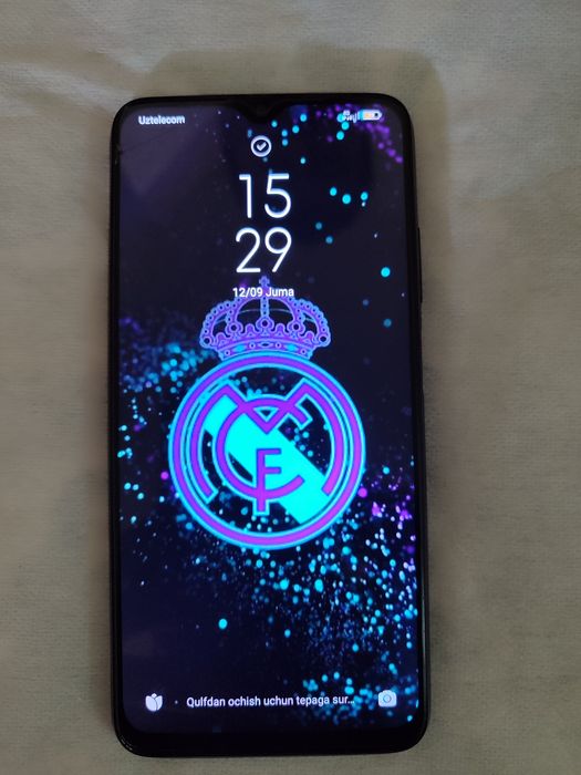 POCO M3 ideal holatda ishlashi yaxshi