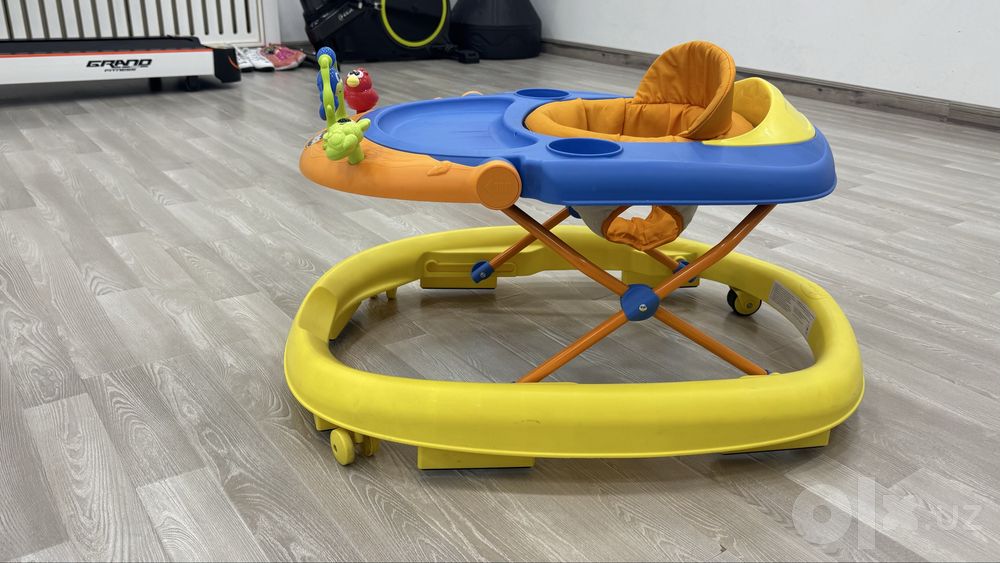 Ходинок из бренда chicco