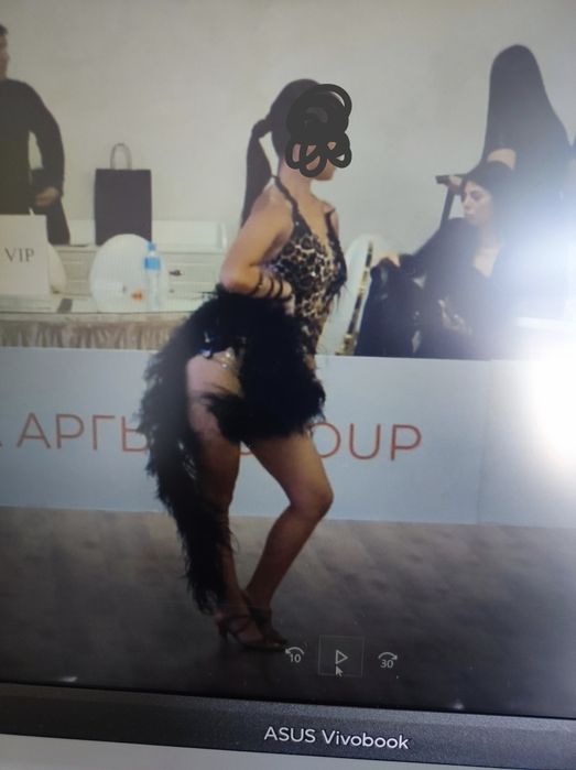 Латиноамериканские платье