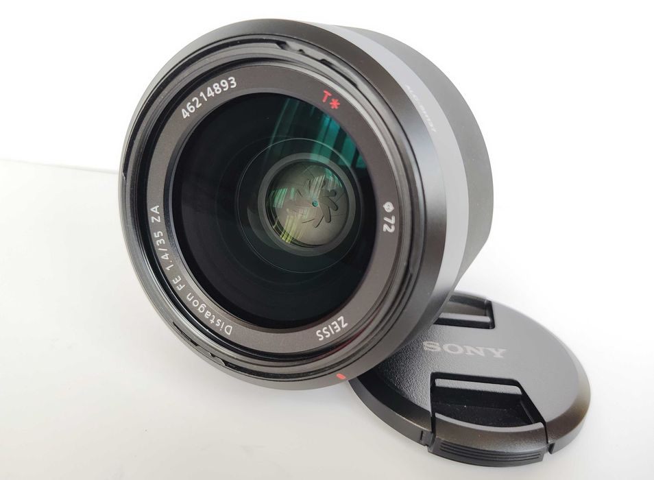 Sony FE 35mm F/1.4 ZEISS Distagon T* ZA - като нов!