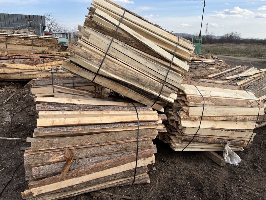 Изрезки и дърва за огрев