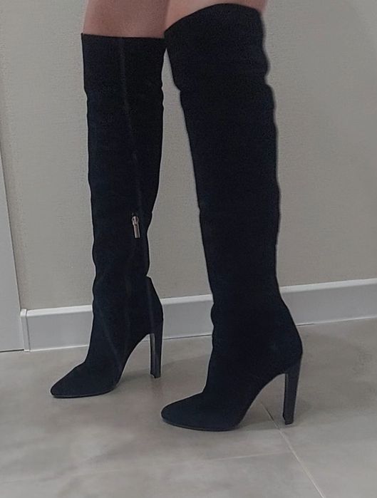 Продам осенние ботфорты от Basconi