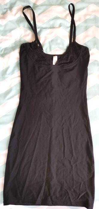 Rochie modelatoare open-bust neagră, S