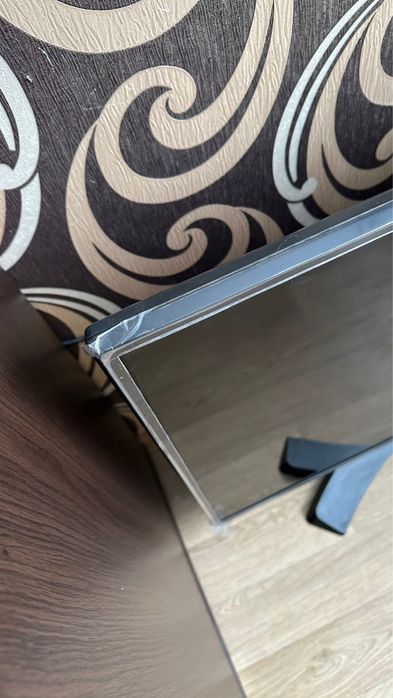 Продам телевизор LG диагональю 123 см