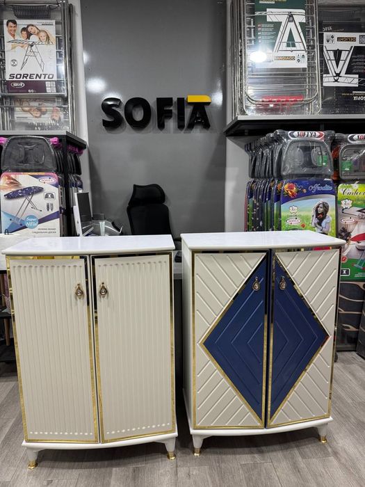 Obuvnitsa sotiladi oyoq kiyim uchun padstafka