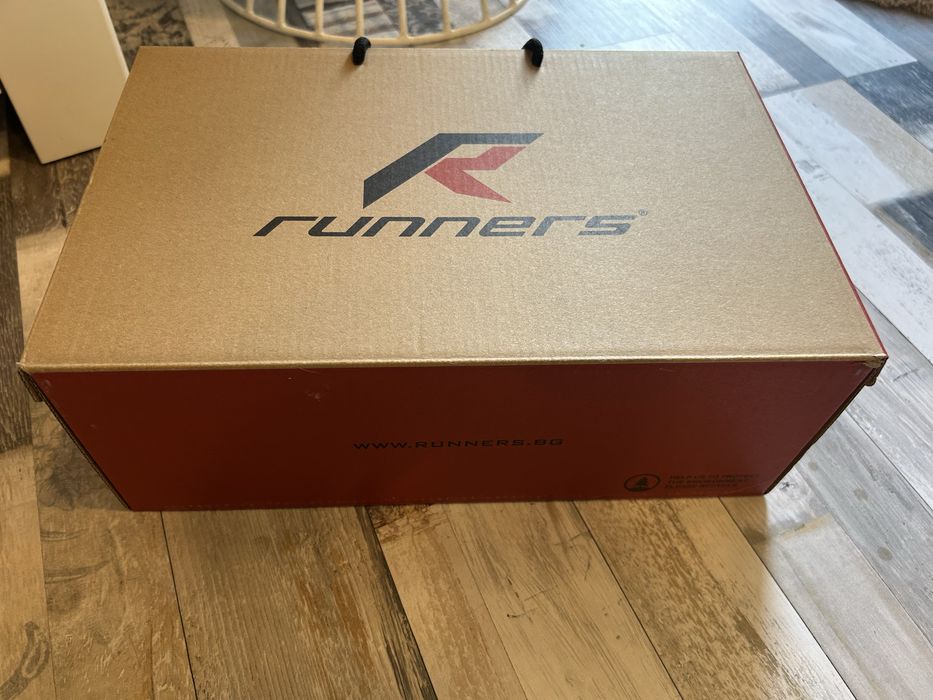 Спортни обивки RUNNERS