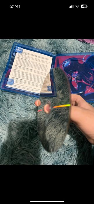 Vand Joc pentru ps5 Spiderman Miles Morales sau schimb cu spiderman 2