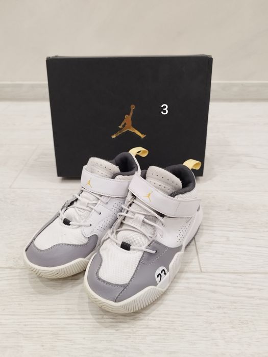 Обувки Air Jordan