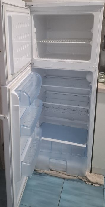 Хладилник "BEKO"